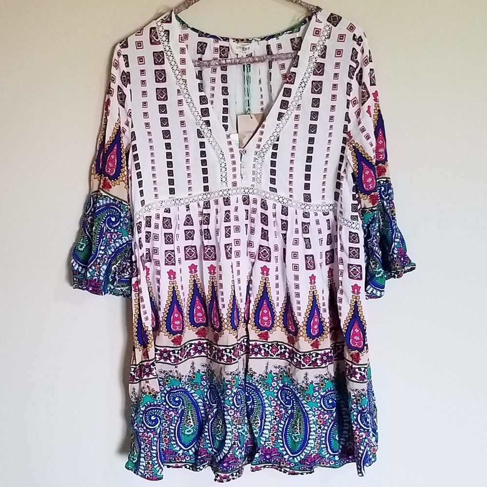 Umgee Oversized Printed Tunic. Size M